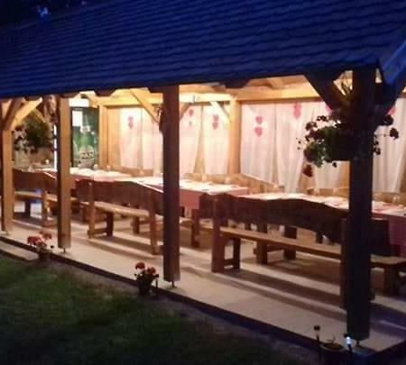 Apartament Privatni Smjestaj I Seoski Turizam "Sudar" Bizovac Zewnętrze zdjęcie